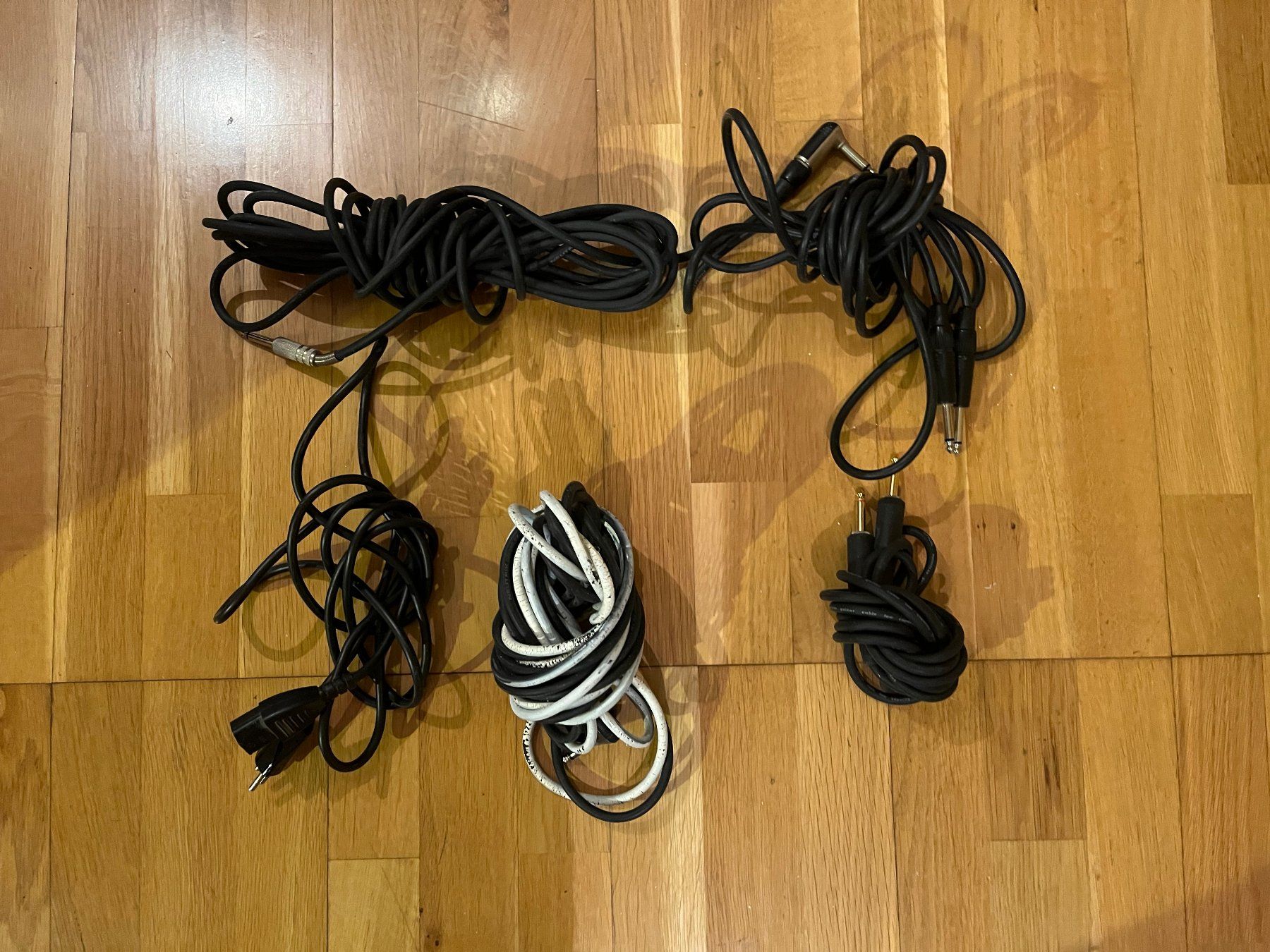 Amplificatori: D. Larios LTA Verstärker inklusive Boxen – Usato da Hubersdorf venduto da Gewonnen 3