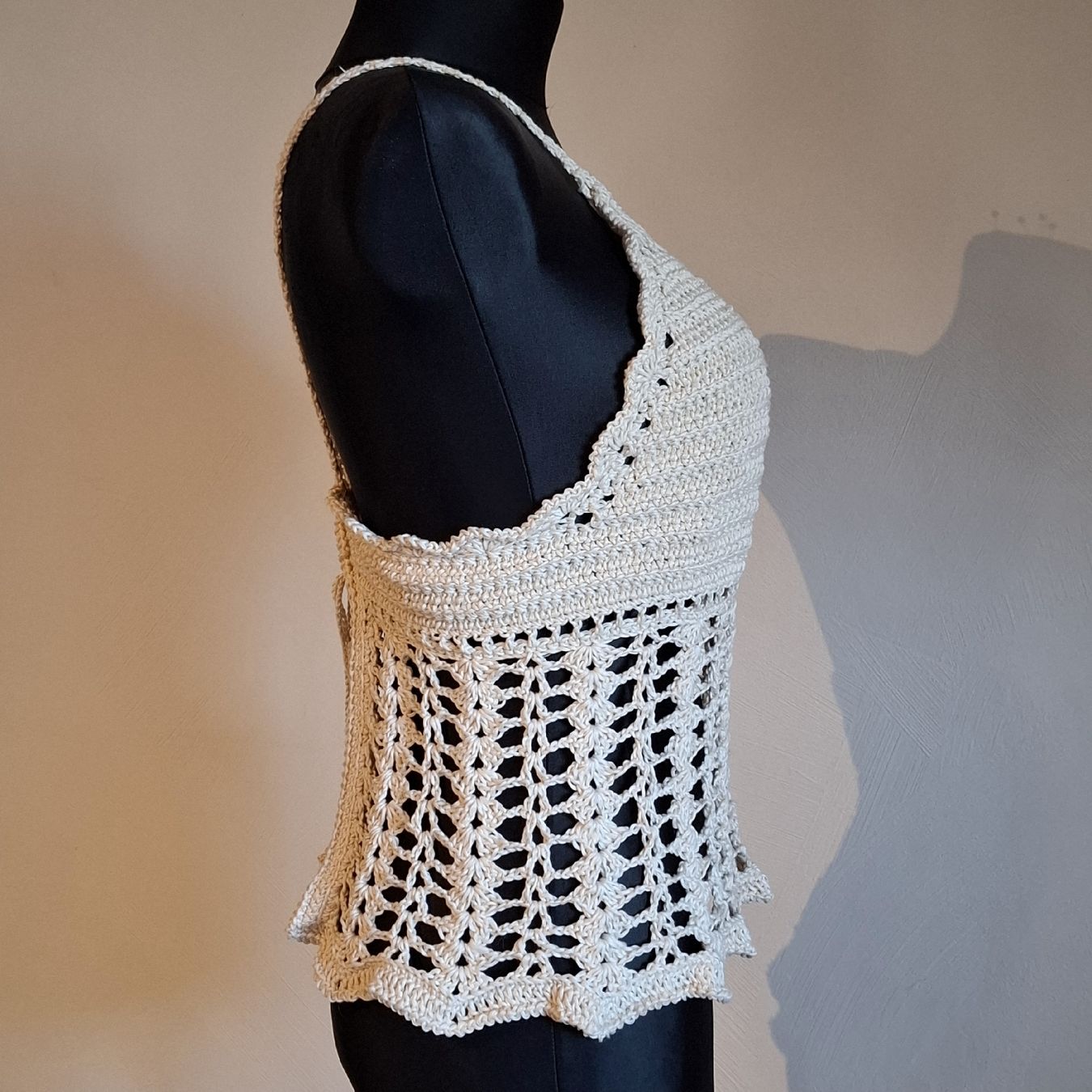 Tops: Top crochet fait main été, unique – Neu und originalverpackt aus tartegnin von Madelaine_09 1