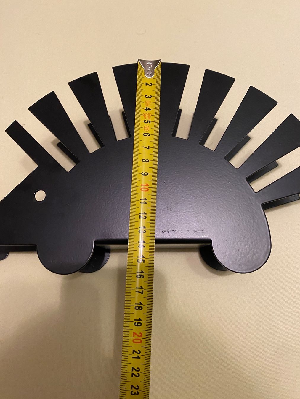 Servietten: Serviettenhalter schwarz Igel 🦔 form – Gebraucht aus Zermatt von Oli4.c 6