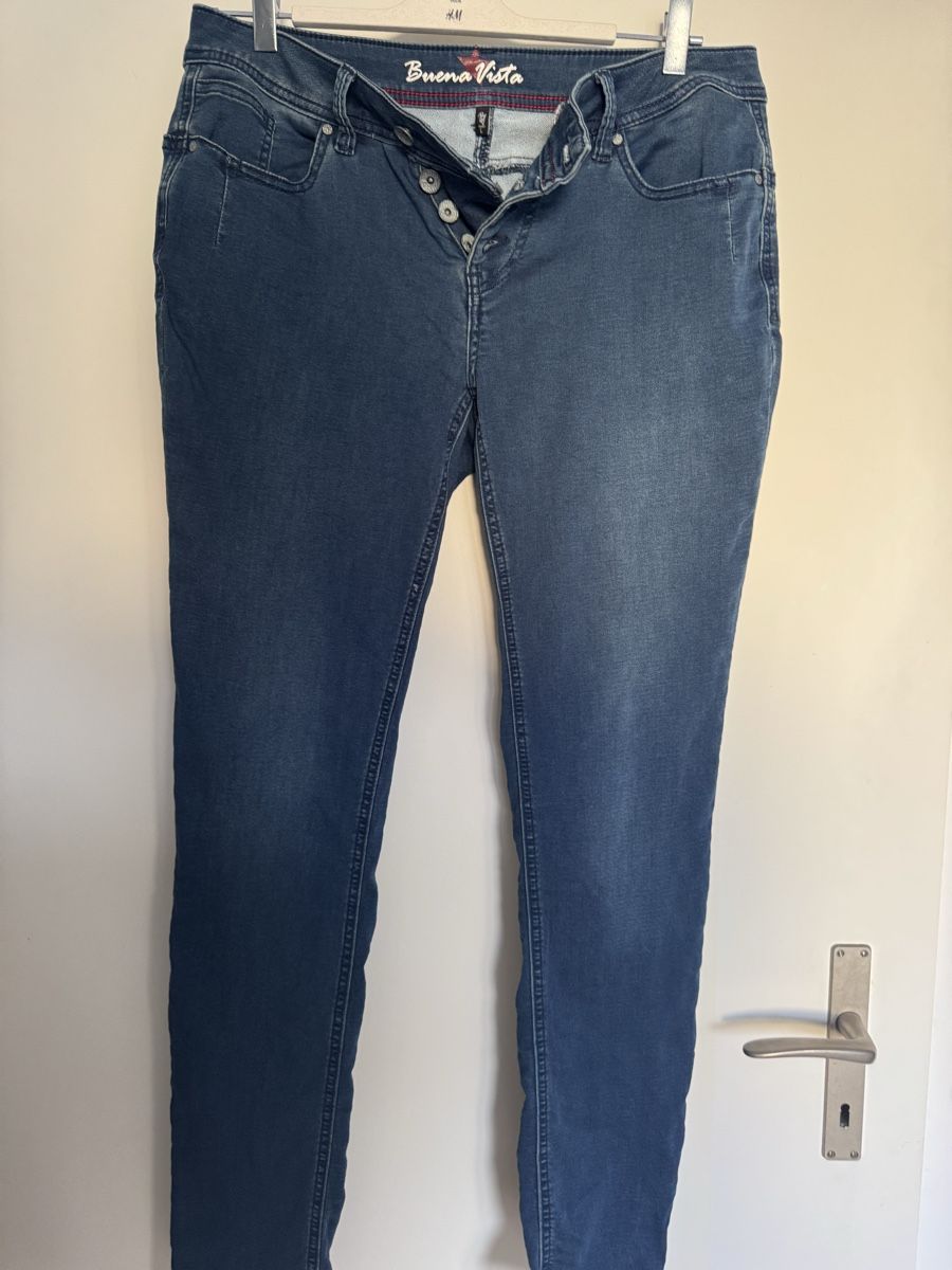 Buena Vista Jeans: Buena vista Gr L jeans – Usato da Hombrechtikon venduto da tvogel