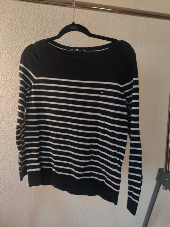 Pull Tommy Hilfiger taille S/M