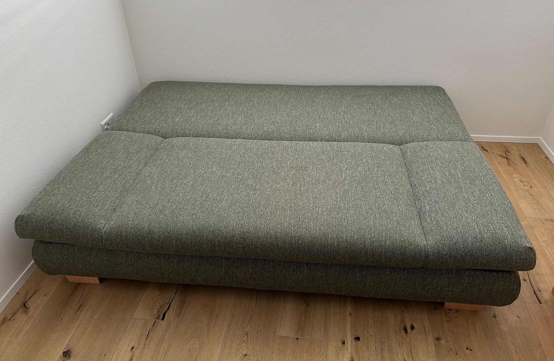 Pfister Divani: Rumba Bettsofa  grün Möbel Pfister – Nuovo (secondo la descrizione) da Reinach AG venduto da Polarstern1 2