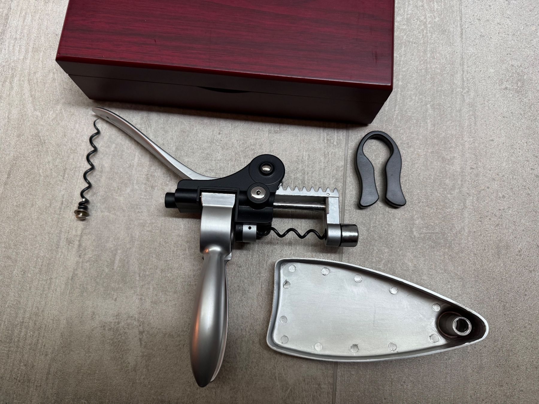 Apribottiglie & Tappi per chiusura: Tire-bouchon dans boîte en bois – Nuovo e nell'imballaggio originale da Zürich venduto da lcg_898x 2