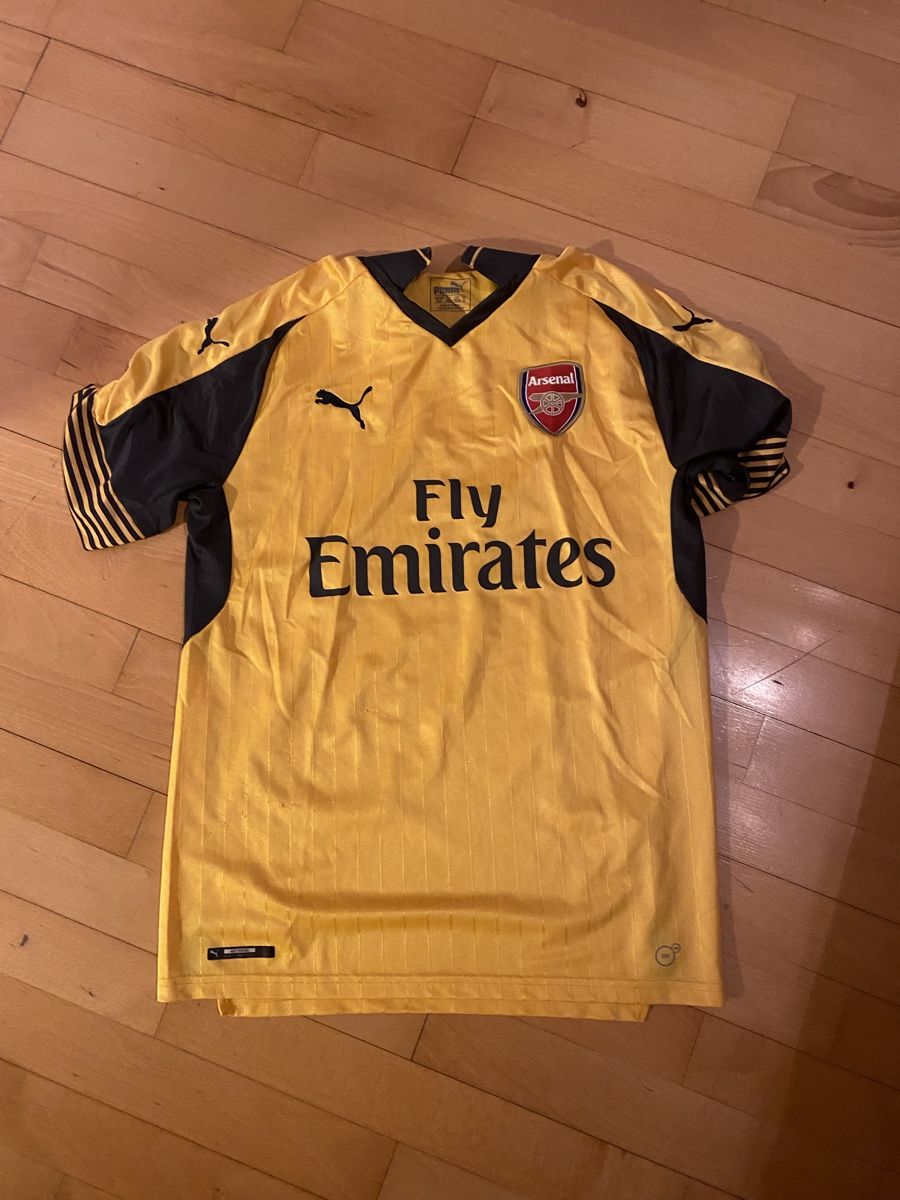 Puma Canottiere & Pantaloni: Original Arsenal Trikot – Usato da Zürich venduto da WintiCap