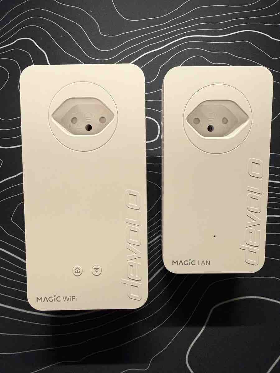 Devolo Lecteurs & Adaptateurs: Devolo Magic 2 WiFi next Starter Kit Powerline neuwertig – D'occasion à Werdenberg par redsixxx 1