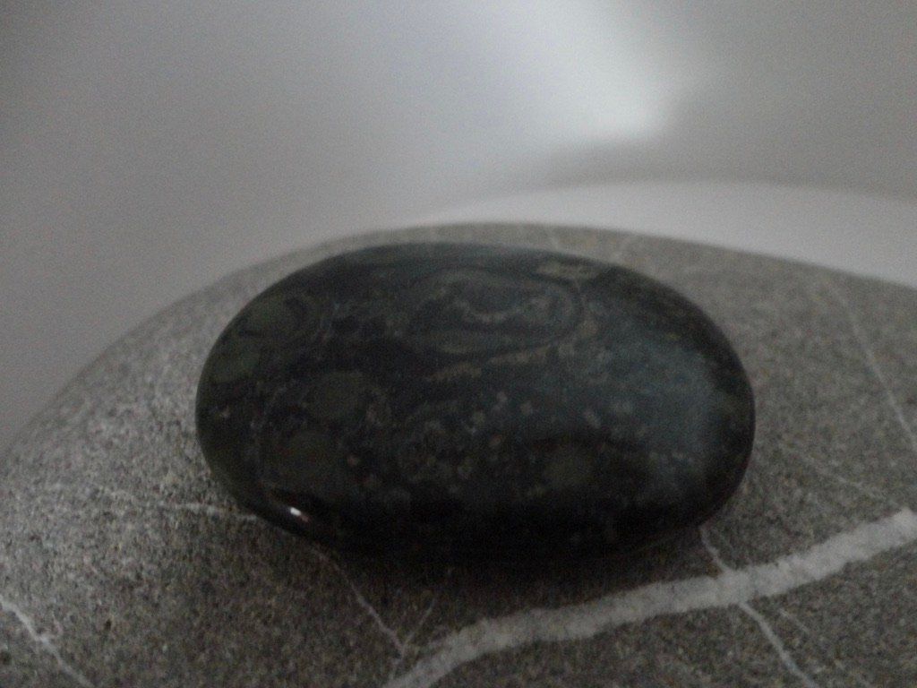 Pietre preziose: Rhyolith Scheibenstein/Handschmeichler – Nuovo (secondo la descrizione) da Biberist venduto da Steine