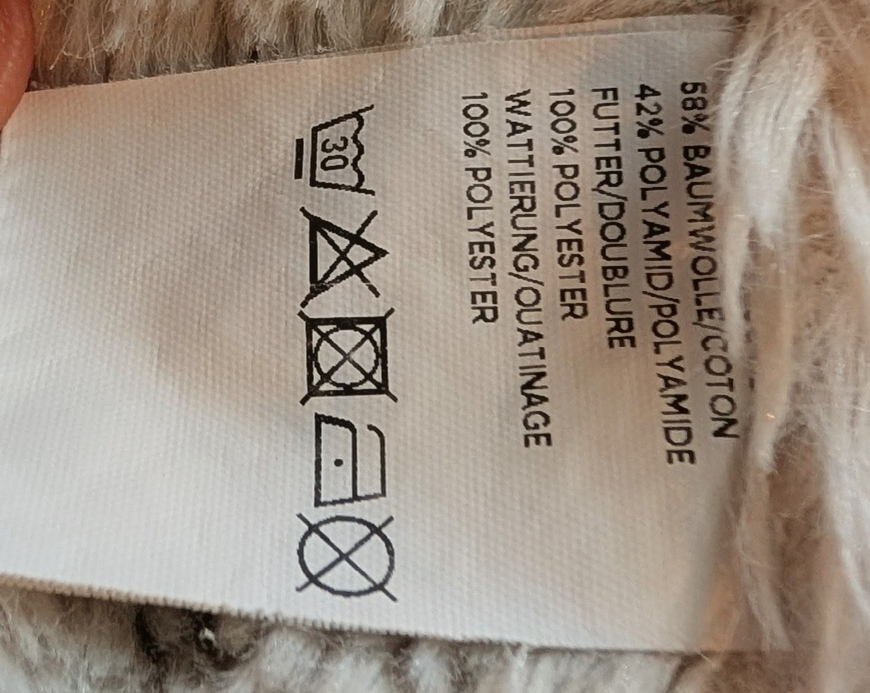 Giacche & Cappotti: Winterjacke Mädchen 110/116 – Usato da Rüthi (Rheintal) venduto da and_6vyz 1