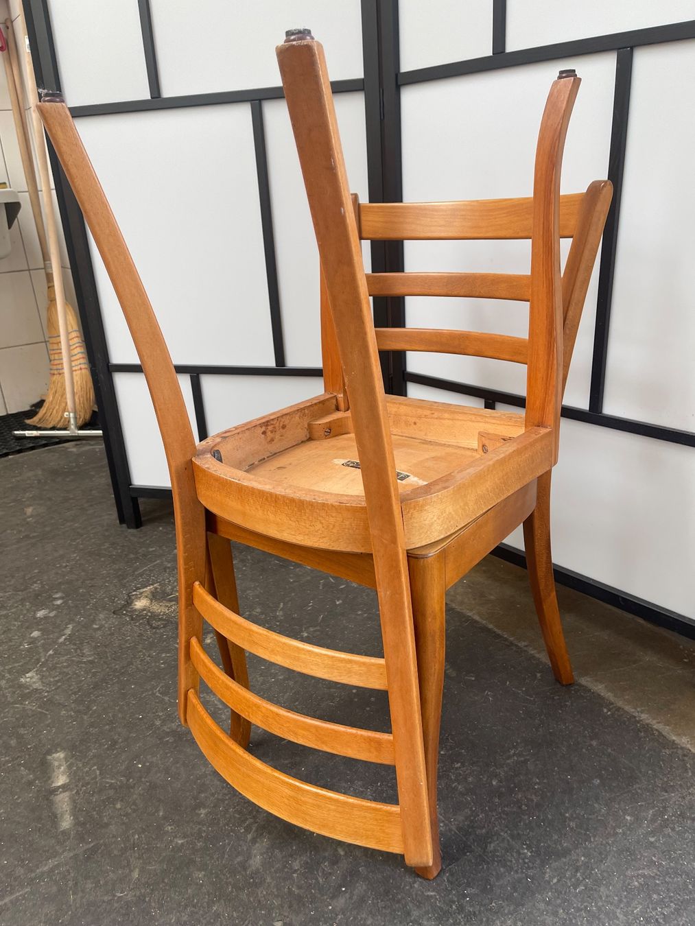Horgen Glarus Stühle: Horgen Glarus Stühle, 2er Set, Vintage, schmal – Gebraucht aus Bonstetten von usgsuechts_vintage 5