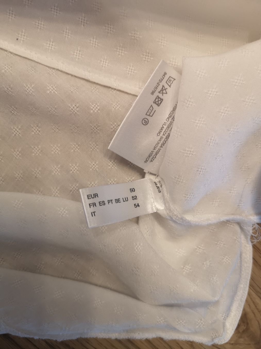 C&A Blusen: Weisse Damenbluse von C&A Grösse 50. – Neu (gemäss Beschreibung) aus Forch von Hakyboss 5