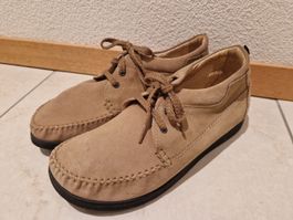 Mocassin à lacet neuf HELVESKO