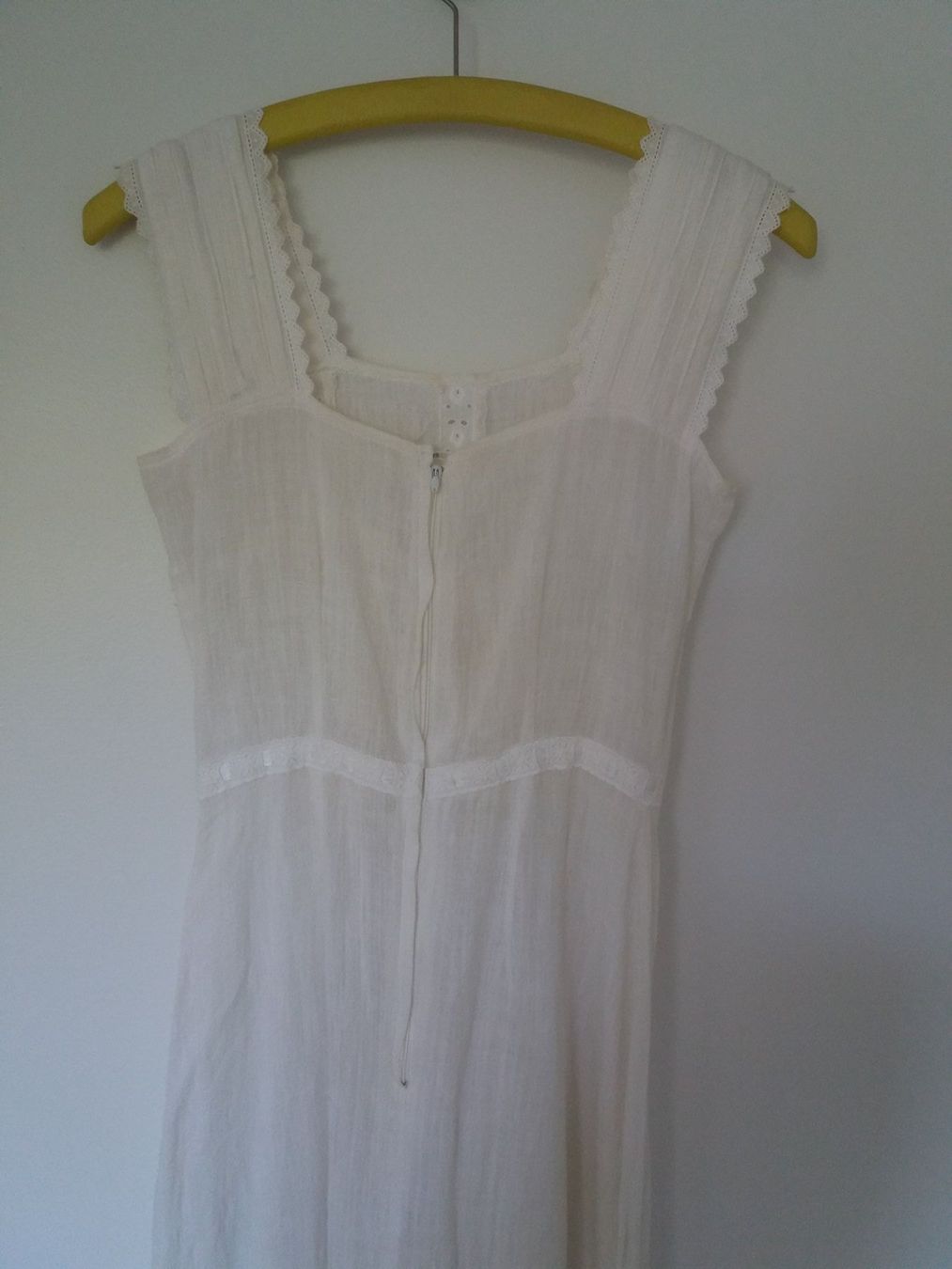 Kleider: Vintage Kleid weiss, Grösse XS – Gebraucht aus Muolen von Schmetterling2019 2