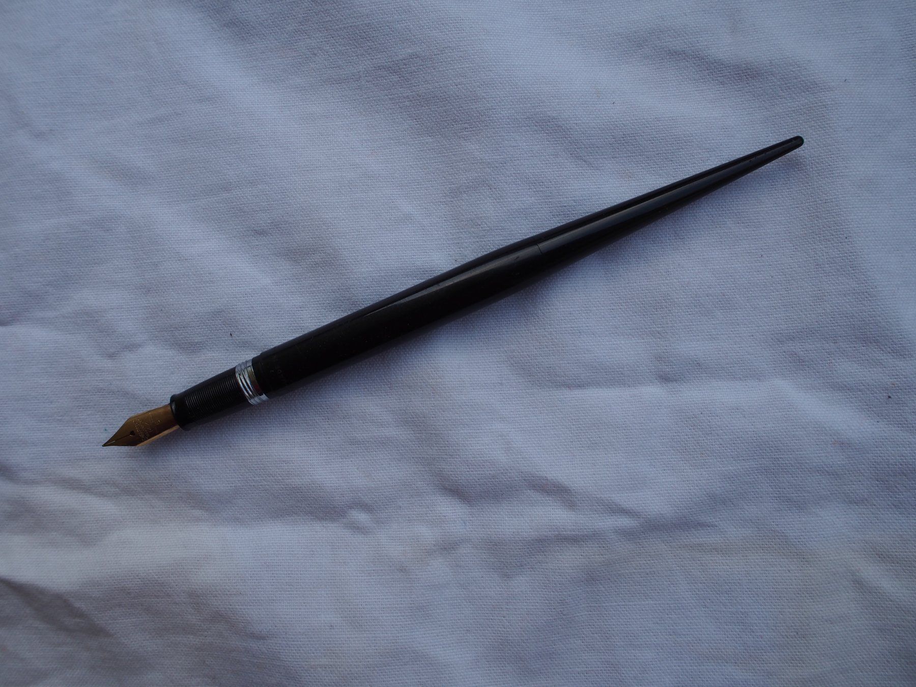 Penna & Evidenziatori: Stylo de bureau à snorkel. 1960 – Usato da Meyrin venduto da SRemka 1