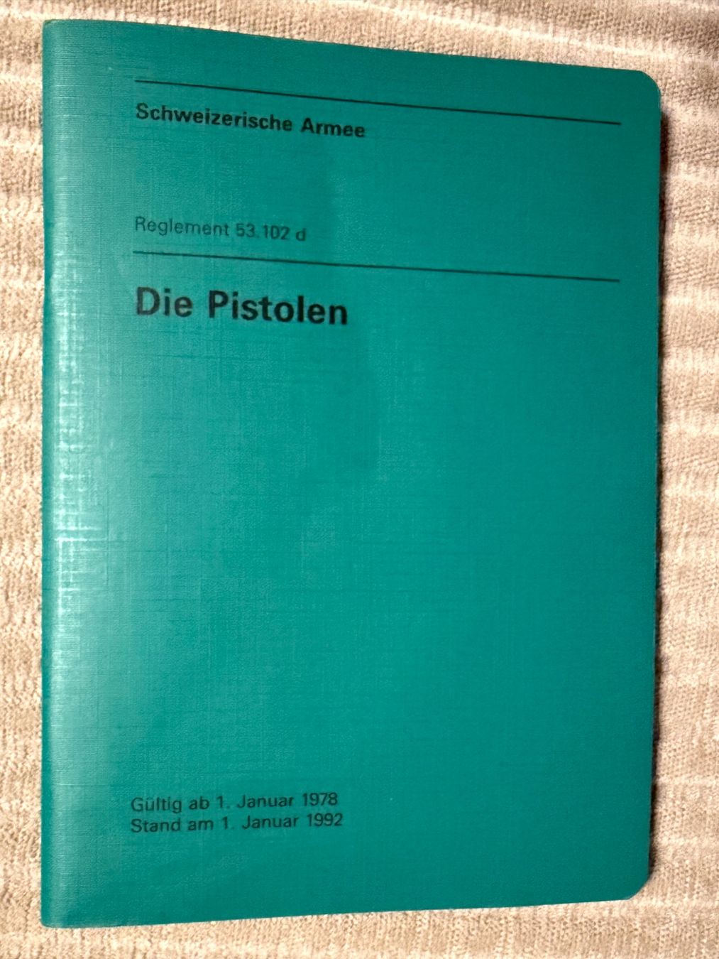 Libri: Reglement: Die Pistolen – Usato da Brütten venduto da Hst1