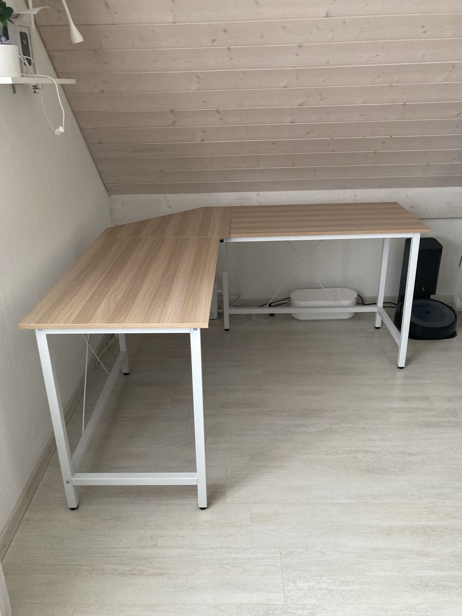 Tavoli: Schöner Ecktisch – Usato da Steinmaur venduto da Poleni 2