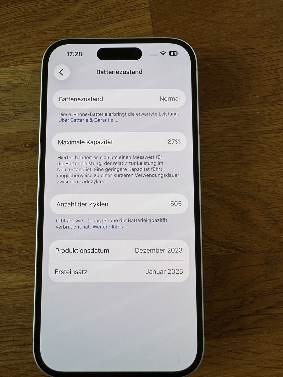 Apple Telefoni cellulari / Smartphones: Iphone 15 / 512 GB – Usato da Zürich venduto da Naniiin 7