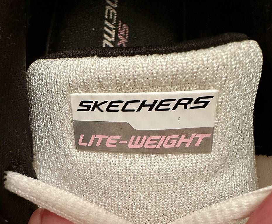 Skechers Damenschuhe: Sneakers Skecher Damen Grösse 40 – Neu (gemäss Beschreibung) aus Zollikon von max_rg2l 2