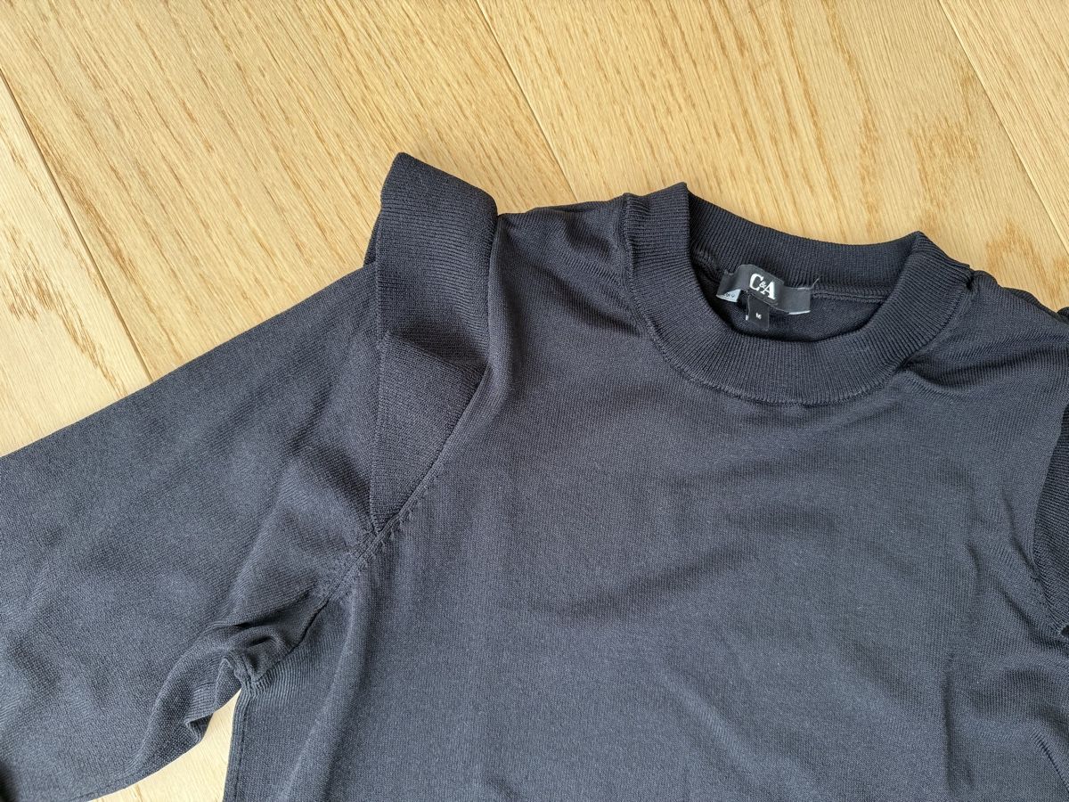 C&A Maglioni & Felpe: Eleganter Pullover in schwarz mit Volantärmel, GR M / NEU – Nuovo (secondo la descrizione) da Hergiswil NW venduto da Labello01 3