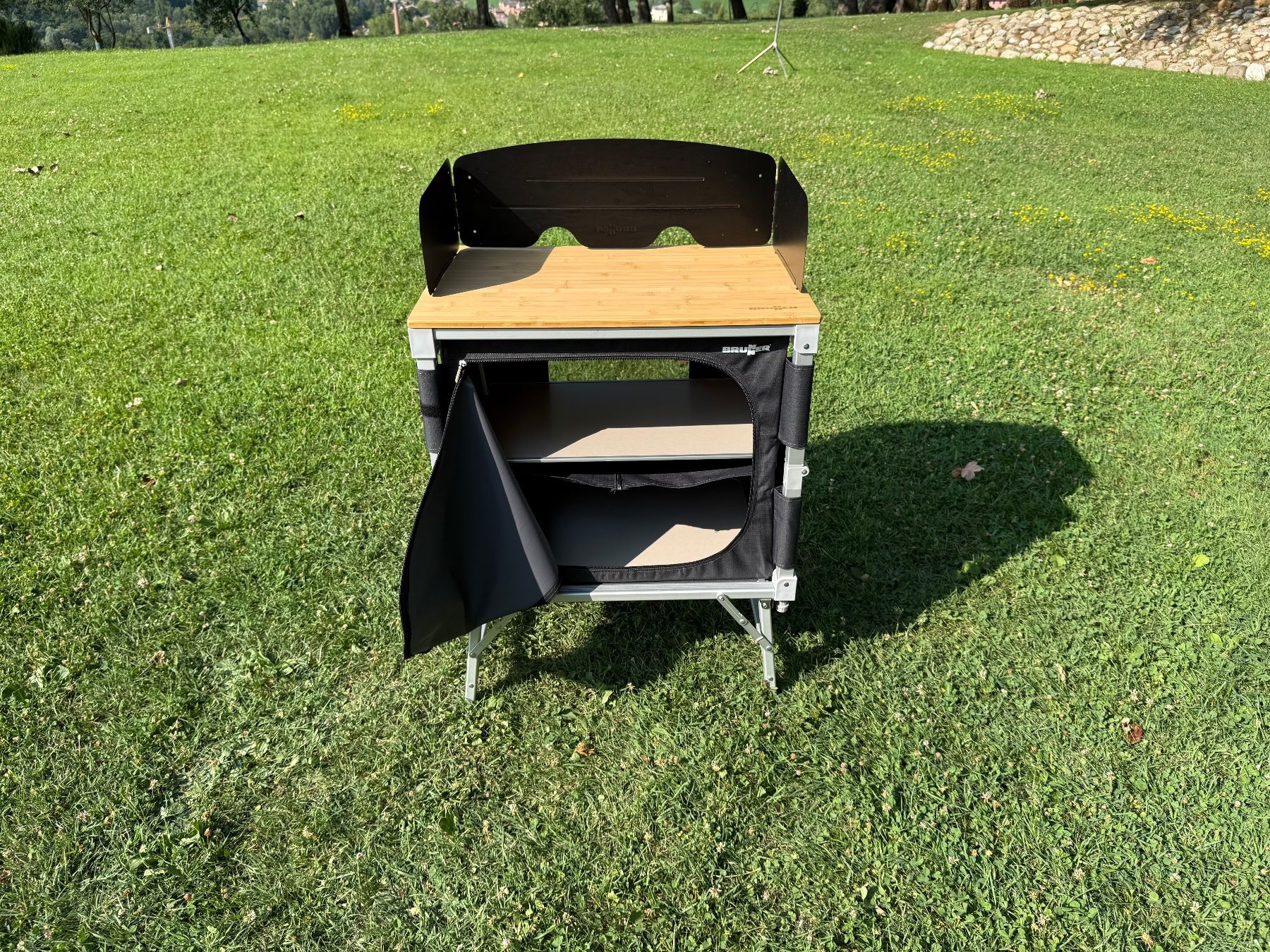 Cucine complete: Meuble de camping Bruner Azabache Cube pliable – Usato da Courgenay venduto da Crapeti 3