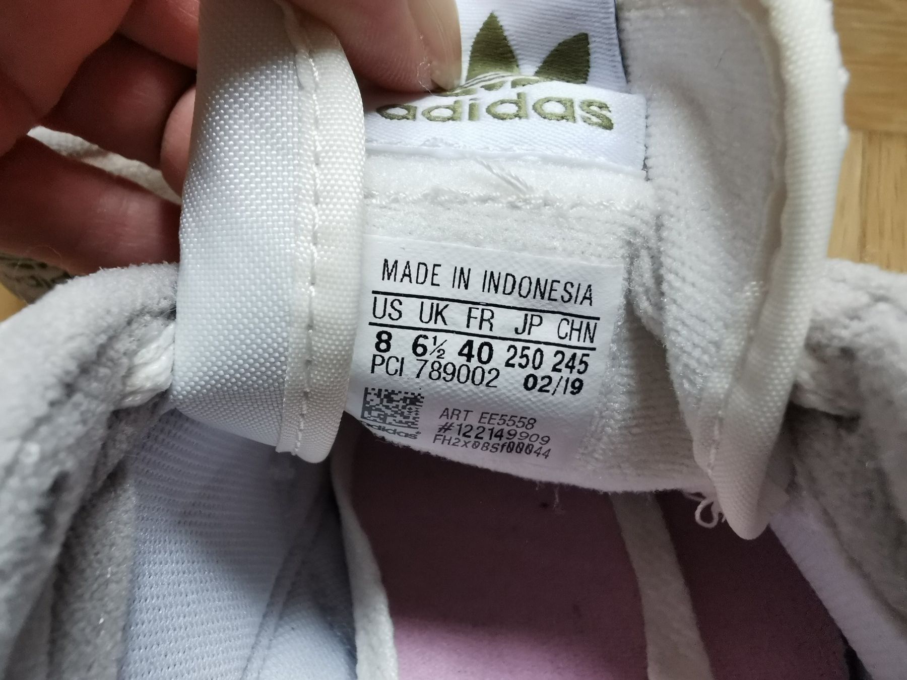 Adidas Scarpe da donna: Sneaker Adidas Gr. 40 – Usato da Stäfa venduto da flamingo_17 7