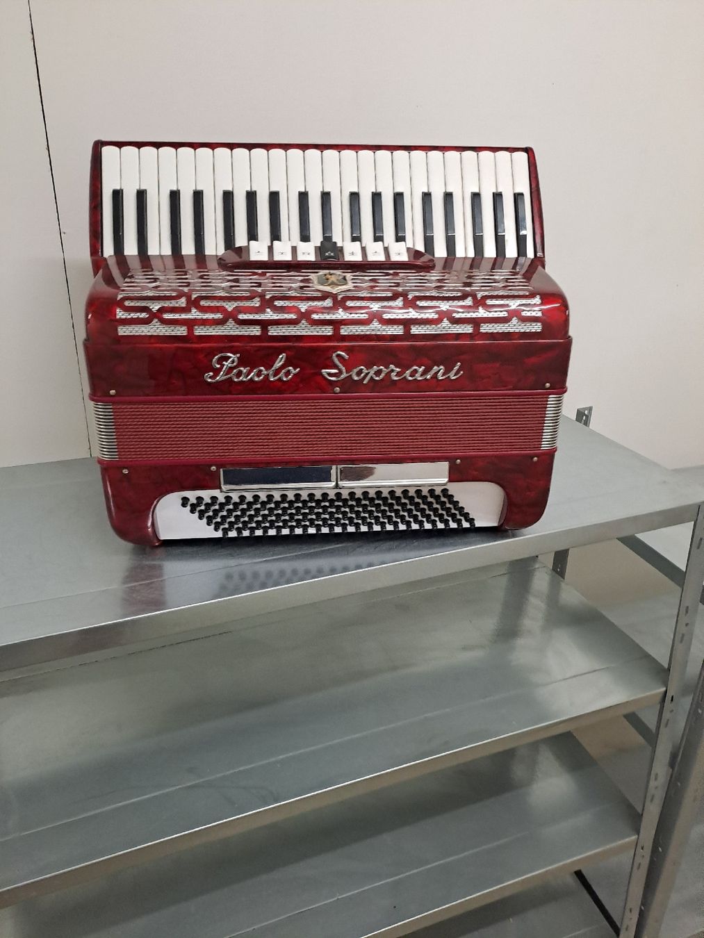 Strumenti musicali: belle chromatique piano – Usato da Villeneuve venduto da BibiVintage 1