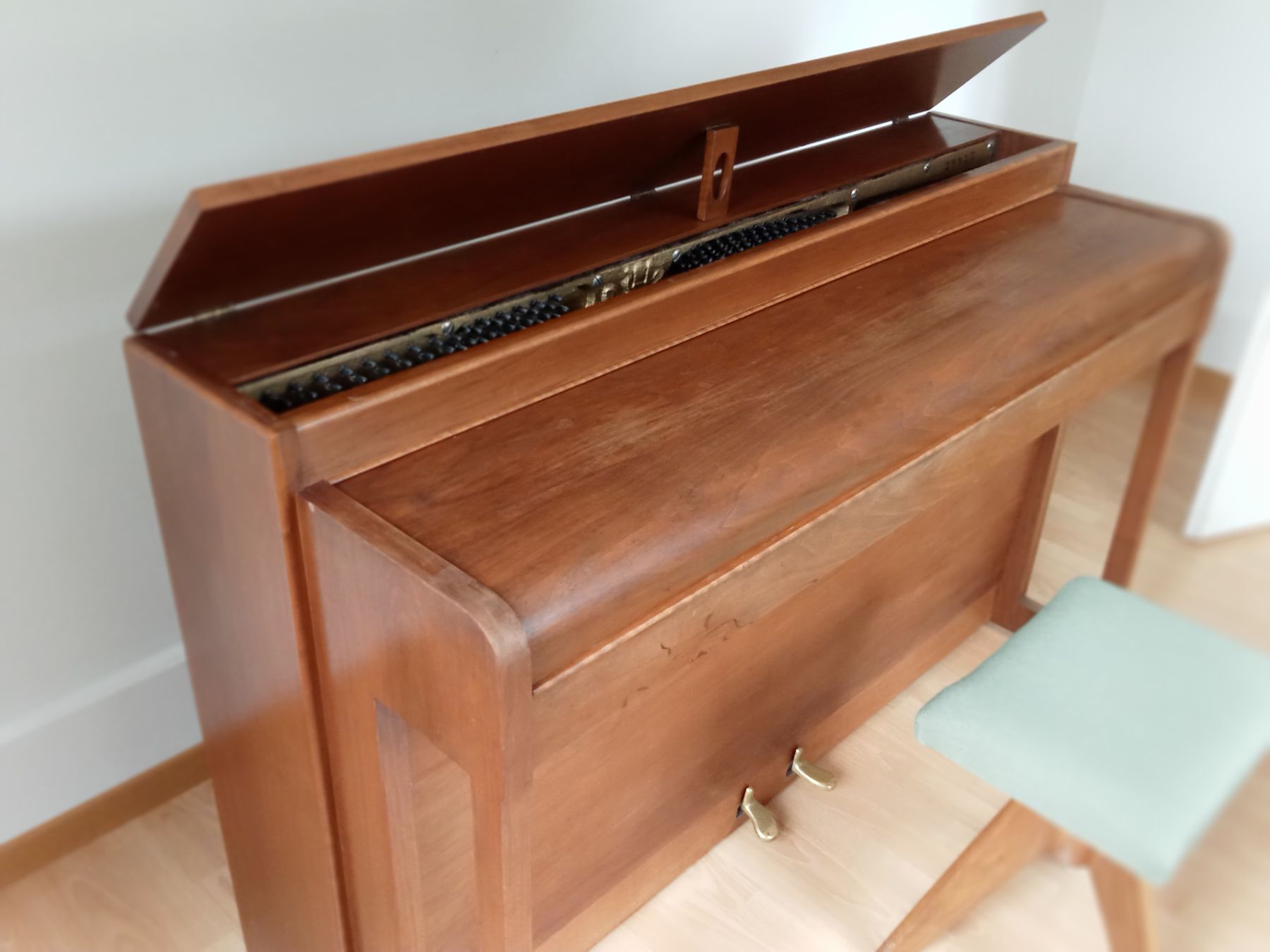 Strumenti musicali: Klavier Burger & Jacobi 29985 mit Hocker – Usato da Biberist venduto da youcangetit 3