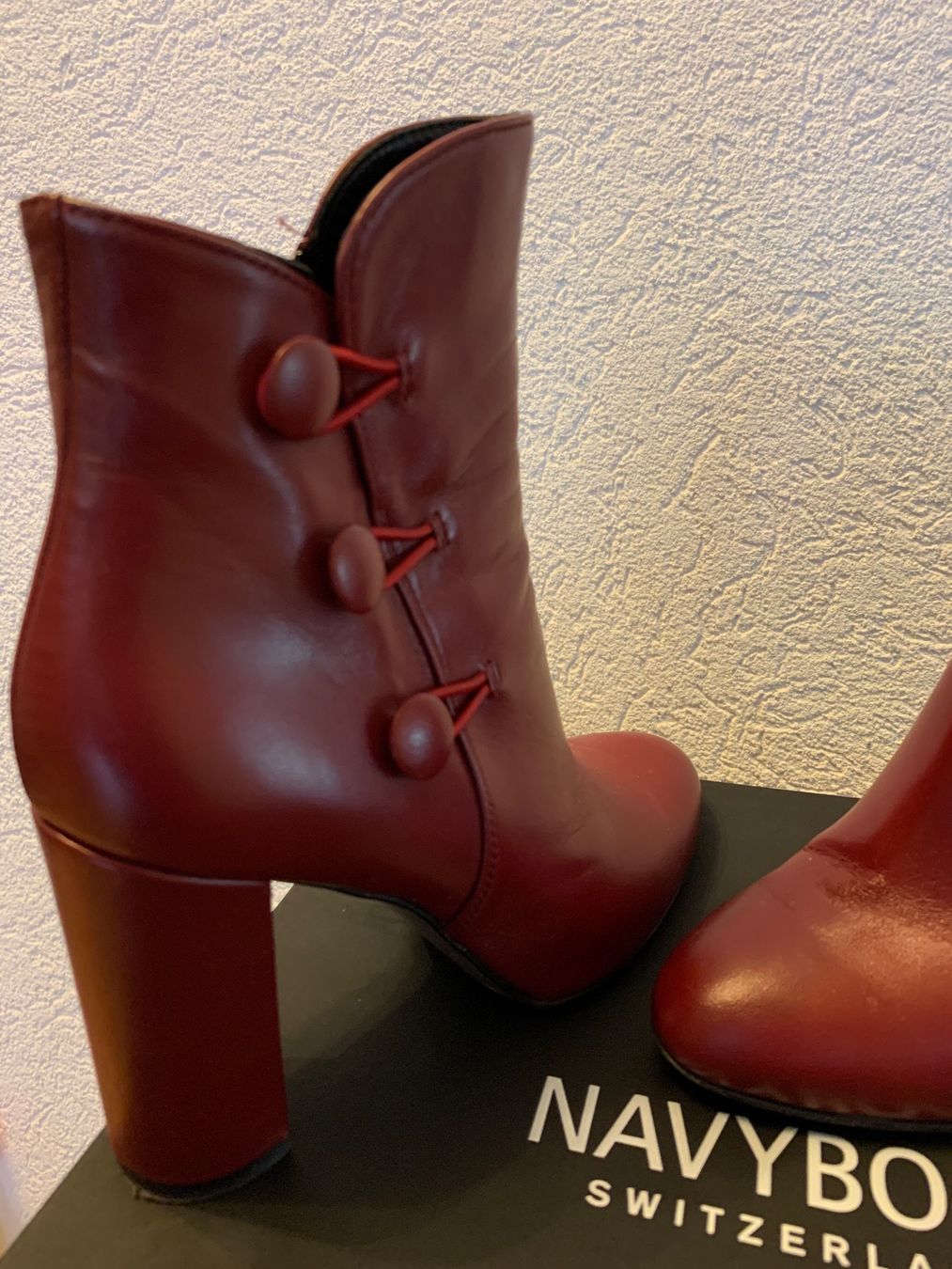 Damenschuhe: Navyboot Stifeletti in Rot – Gebraucht aus Eptingen von swi_9zxn 1