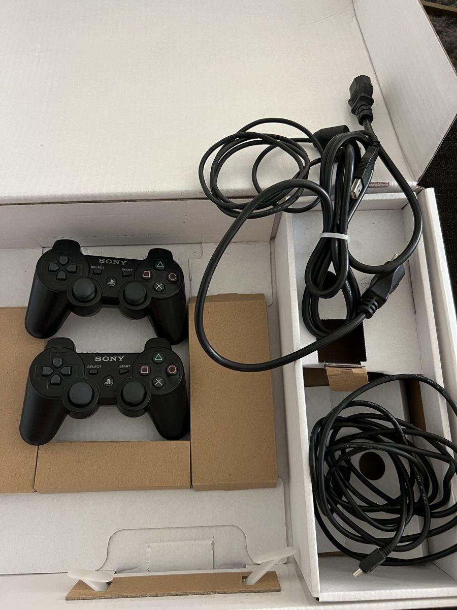 Sony Konsolen: Playstation 3 CECHC04 60 GB – Gebraucht aus Herrliberg von kevinvizner 1