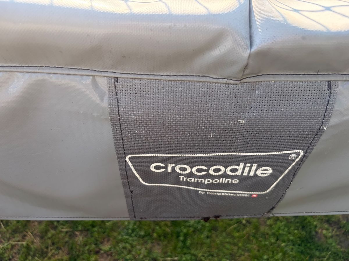 Trampoline: Trampolin Crocodile Slimline X33 mit Sicherheitsnetz – Gebraucht aus Ruggell von Bibi001 2
