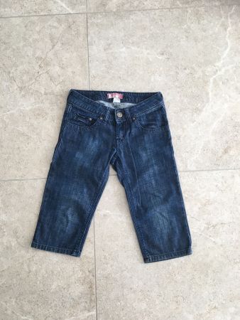 Trendige H&M Jeans Shorts Gr. 146 mit Strass