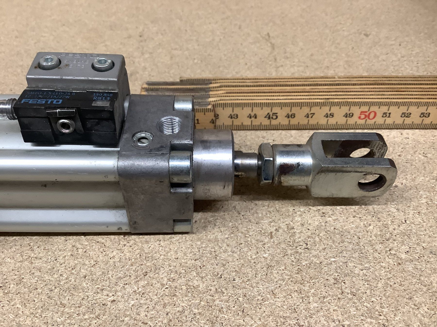 Festo Altri prodotti elettronici: Festo Doppel Zylinder – Usato da Glarus venduto da Mdelphi 5