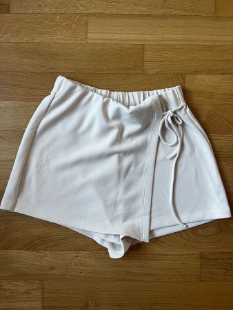 short effet jupe