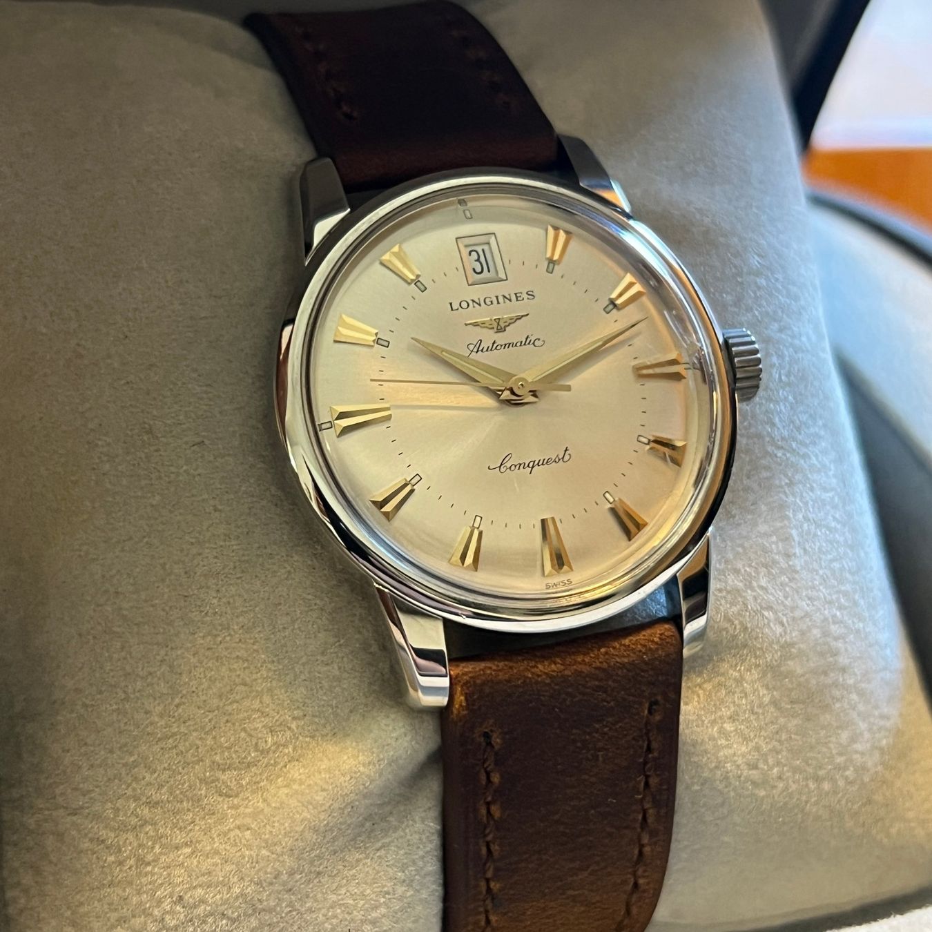 Longines Uhren: Longines Conquest Heritage Automatic Date Full Set L1.611.4 – Gebraucht aus Carouge GE von Watchaser 1