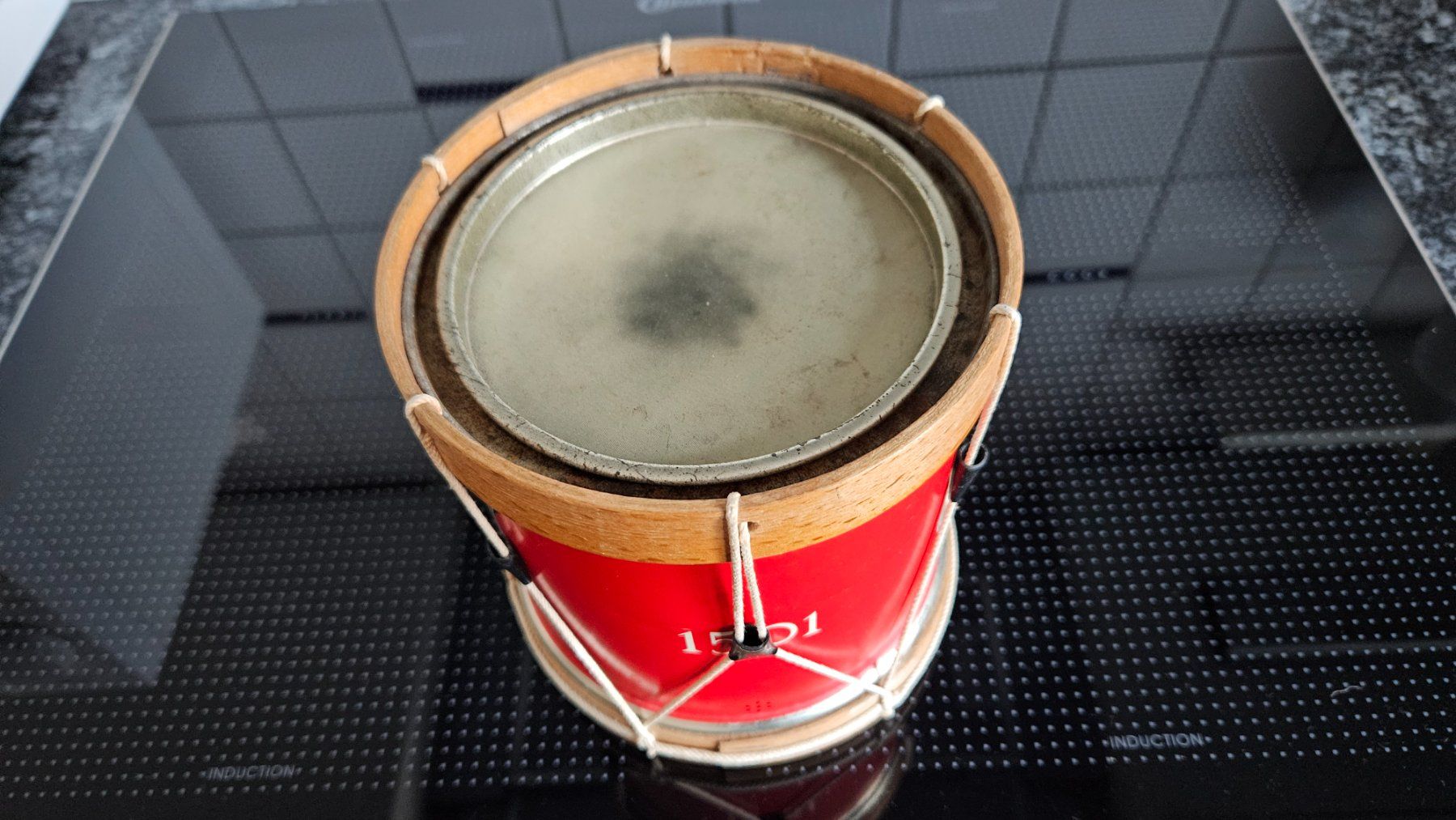 Tutte le decorazioni: Alte Basler Leckerli Blechdose in Trommel – Usato da Untervaz venduto da FullFlap777 2