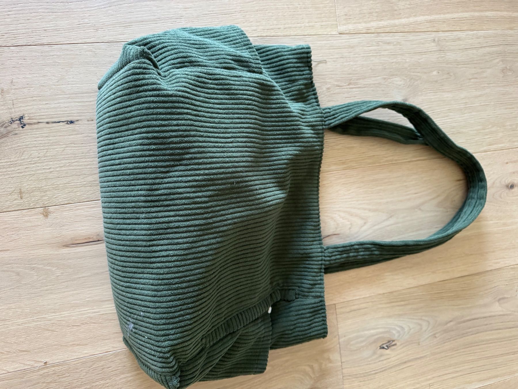 Borse: Grüne Cord Tasche, – Usato da Aettenschwil venduto da SaFa24