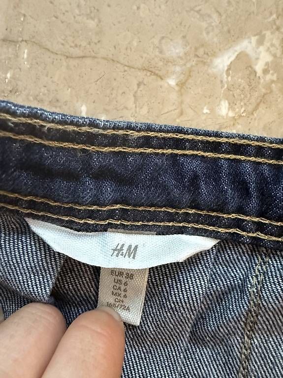 Gonne: jupe en jean h&m taille 38 – Usato da Versoix venduto da emm_g7q9 1