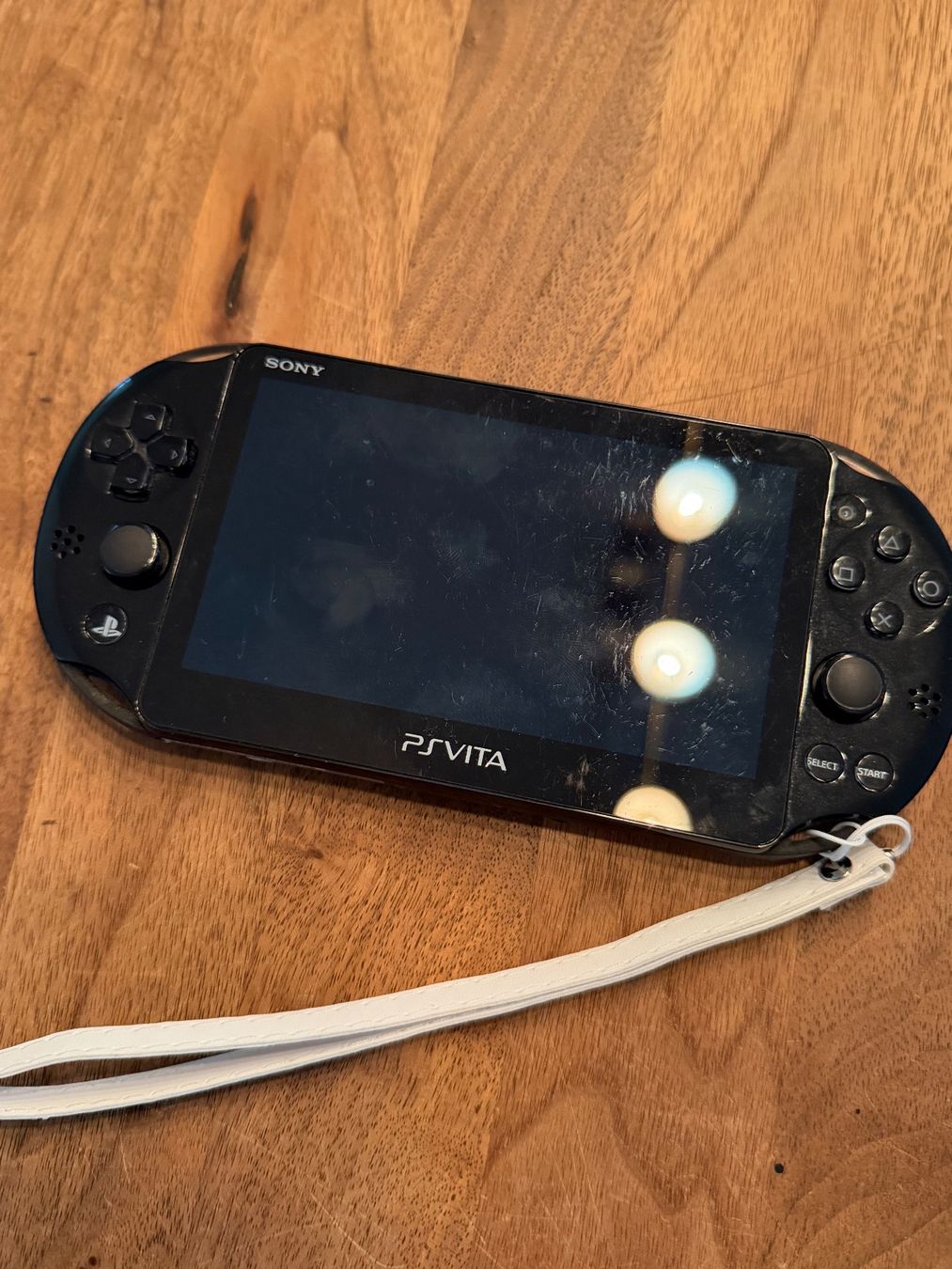Sony Console: Sony PS Vita inkl. USB Ladekabel – Usato da Zürich venduto da SuguShop 2