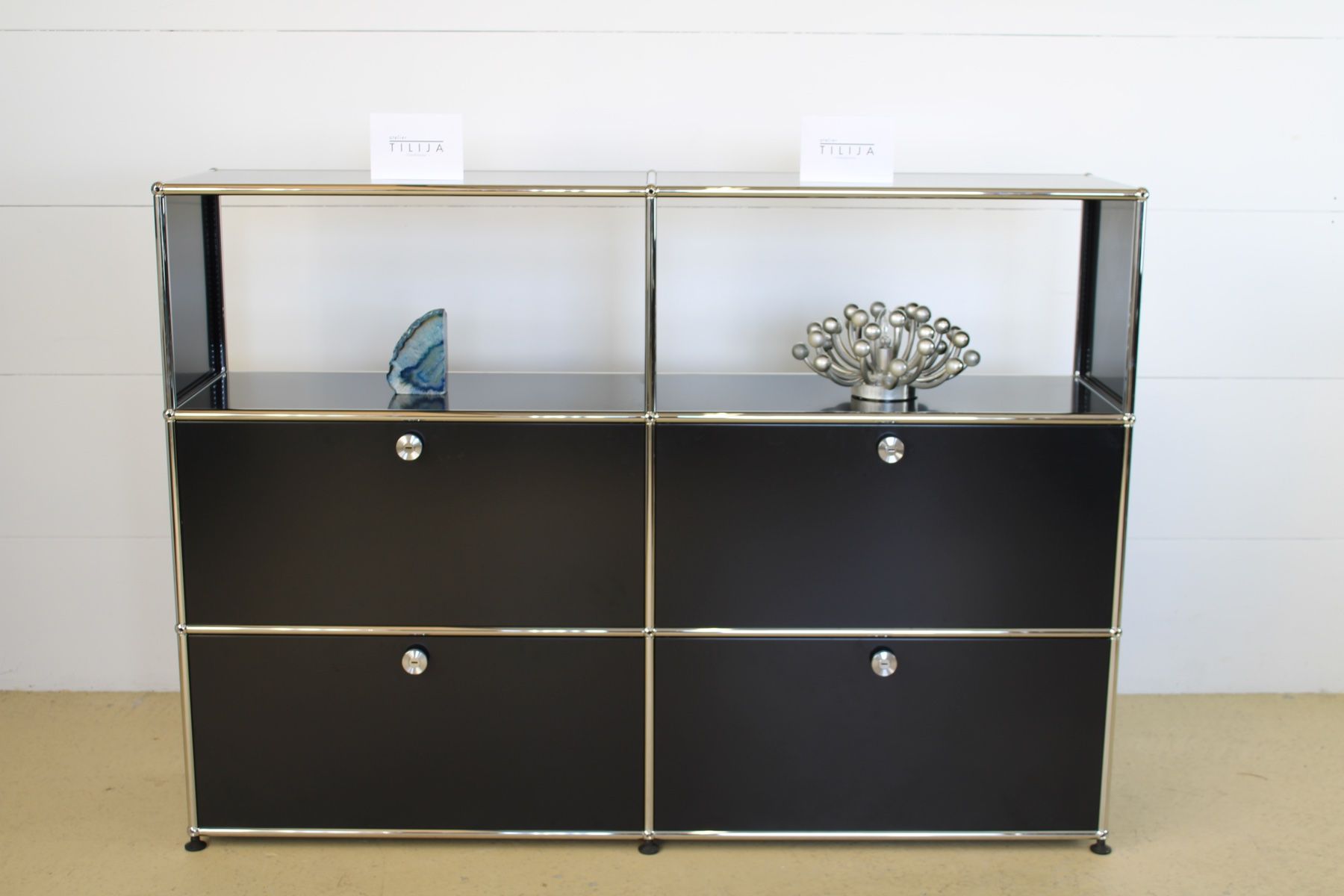 USM Kommoden: USM Sideboard in Schwarz, Lieferung möglich – Gebraucht aus Meinisberg von atelier_TILIJA 8