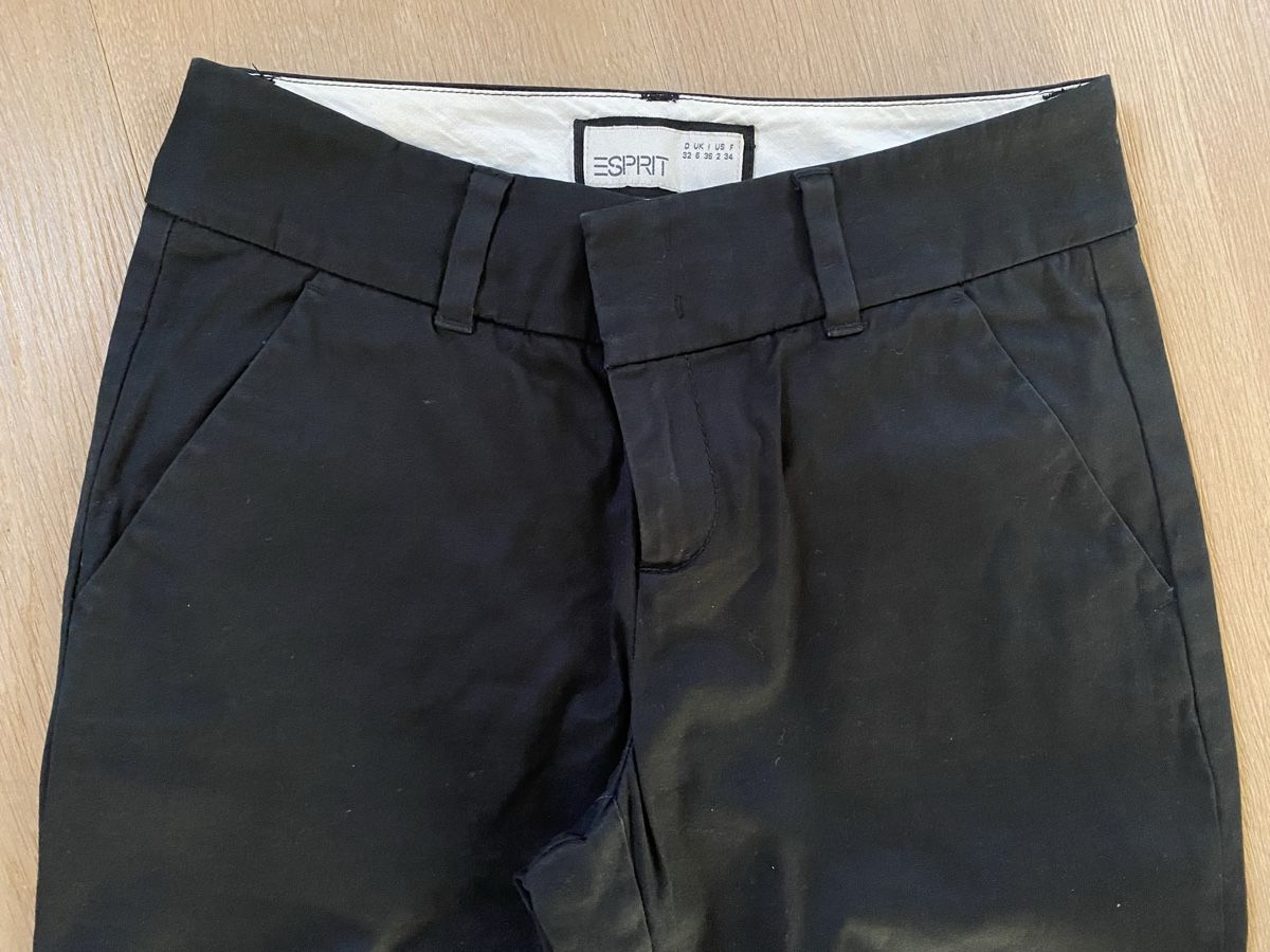 Esprit Hosen: Neuwertige schwarze Stoffhose Esprit Grösse D32 – Neu (gemäss Beschreibung) aus Winkel von Flyhy2020 2