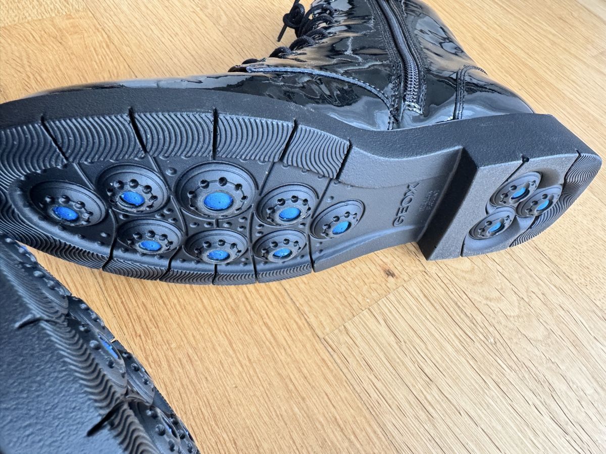 Geox Scarpe da donna: GEOX Winterstiefel Grösse 37 – Nuovo (secondo la descrizione) da Brugg AG venduto da Gucci59 3