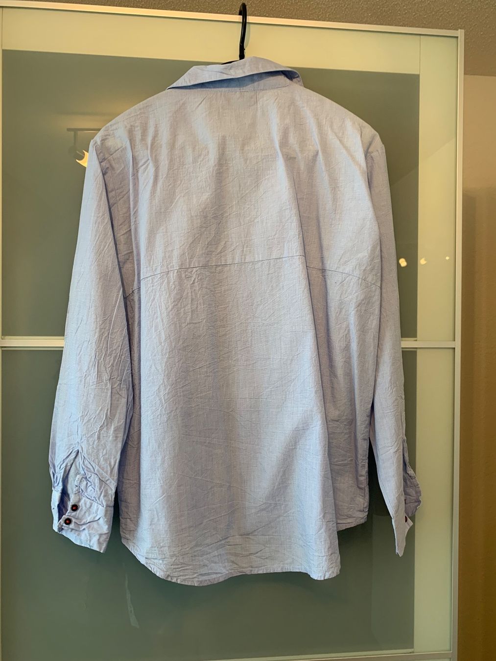 Camicette: NEU Damen Hemd Farbe Hellblau Grösse S, Baumwolle – Nuovo (secondo la descrizione) da Einsiedeln venduto da important__ 1
