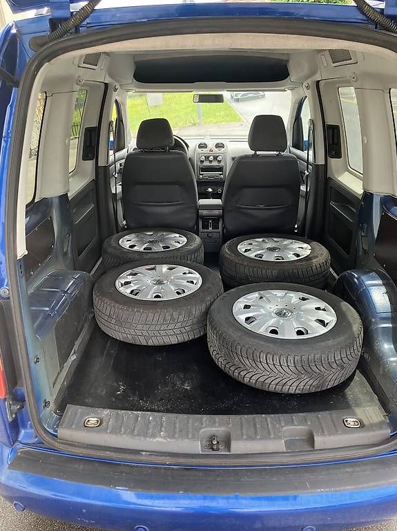 Autos: VW Caddy 1.2 TSI MFK/Service – D'occasion à Zauggenried par vwdomi88 3