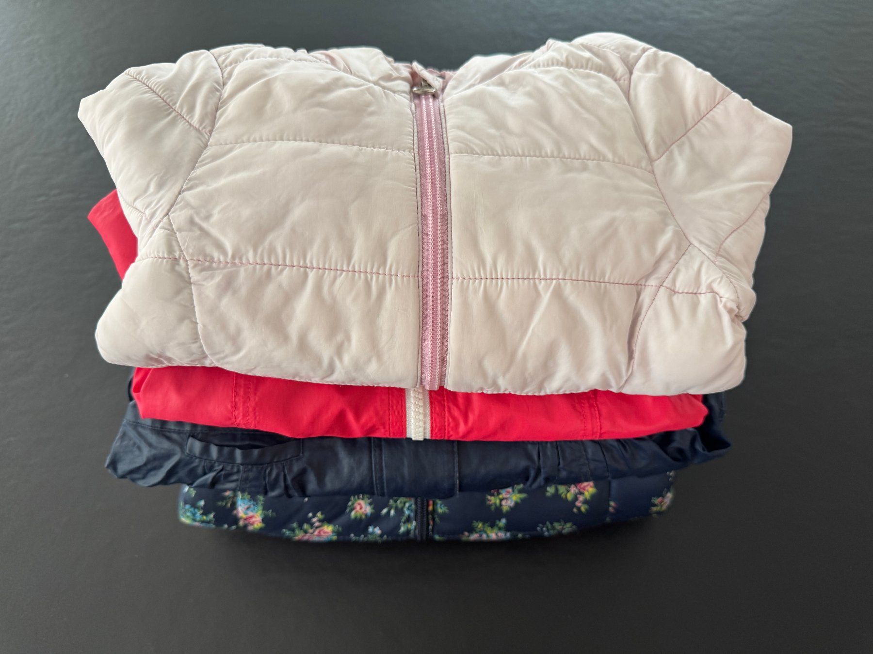 Lotti & Set di vestiti: Mädchen Kleiderpaket Jacken Gr. 92 – Usato da Zollikon venduto da Krenapf 6