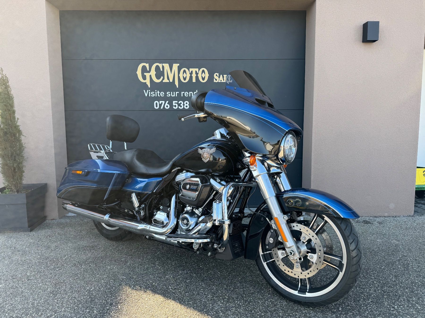 Harley-Davidson Touring: Harley Davidson Street Glide 107 LEASING POSSIBLE – Gebraucht aus Echallens von HD90 1