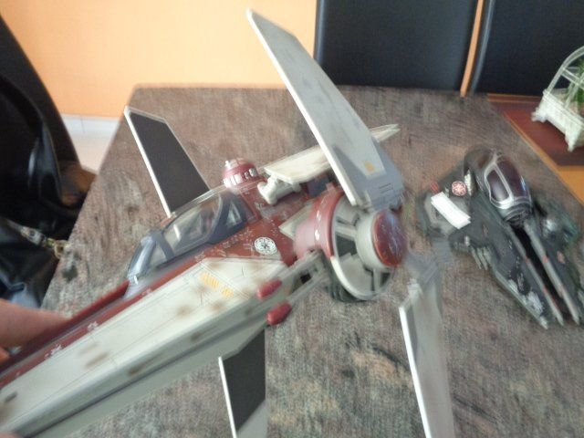 Hasbro Spielzeuge: Star Wars Hasbro Clone Fighter V Wing – Gebraucht aus sargans von Angamar 1