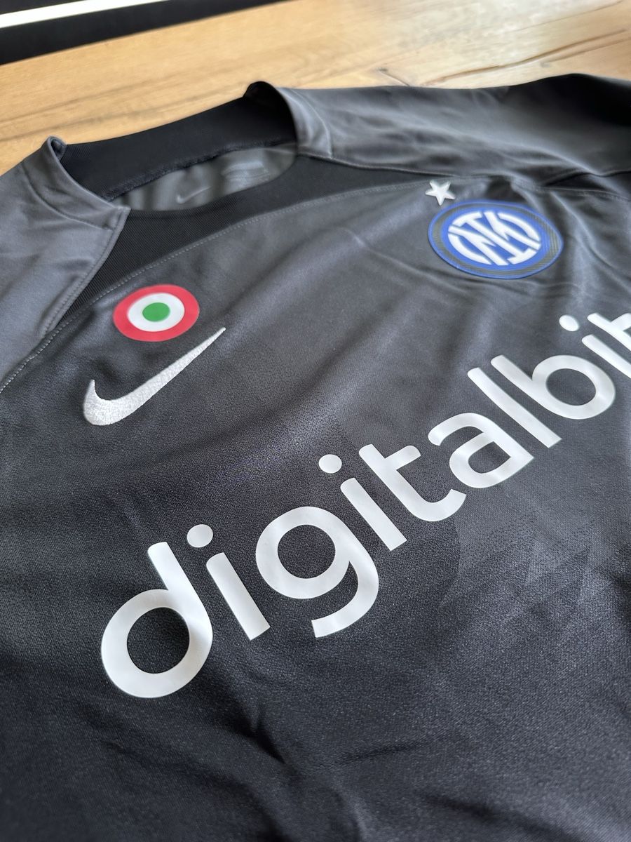 Football Club Internazionale Milano Canottiere & Pantaloni: Inter Mailand original Torwarttrikot – Nuovo (secondo la descrizione) da Riniken venduto da Quaresma85