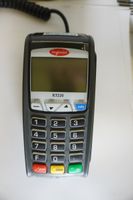 ingenico iCT 220 Kartenterminal/ Payment Terminal NEU