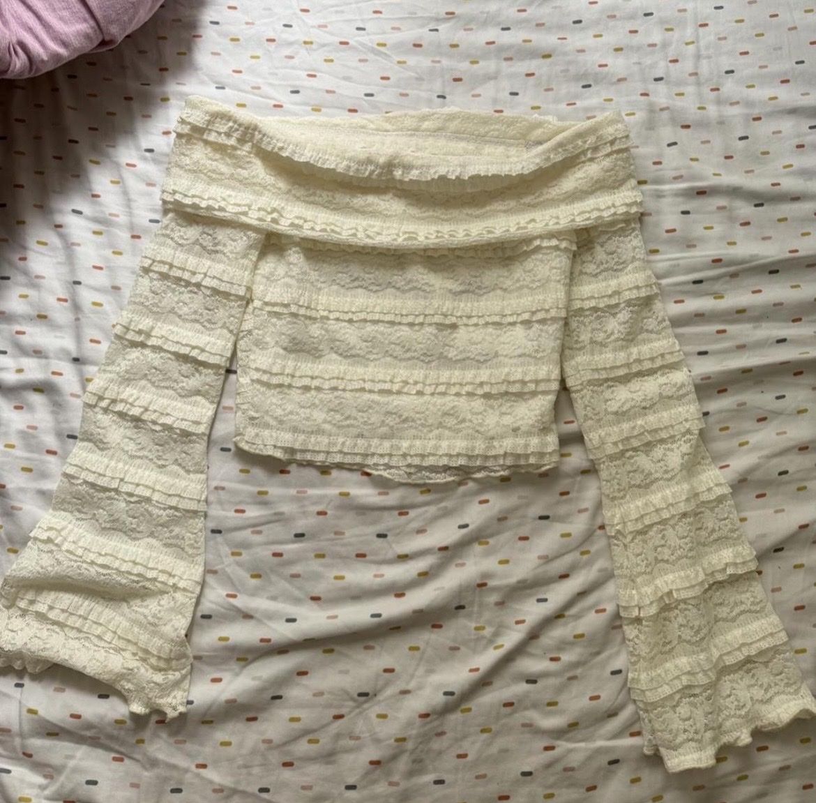 Shein Pulls & Sweat-shirts: Schulterfreies Top – D'occasion à Madiswil par ren_gqz9