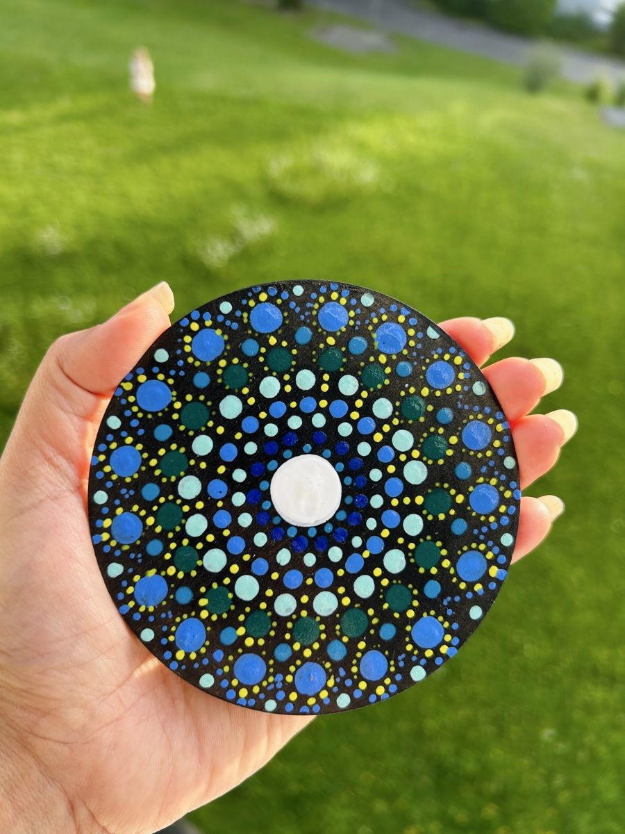 Untersetzer: Hand Painted Dot Mandala Coaster Set (2 pcs) - Unique Gift! – Neu und originalverpackt aus Opfikon von aka_xl7l 1