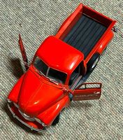 1/18 Chevrolet Pickup 1953  rot Ausstellungsobjekt, 30Jahre