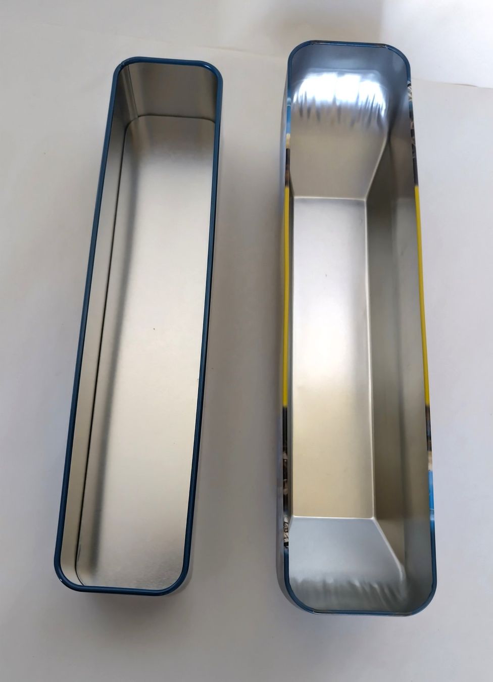 Sonstige Dekorationen & Accessoires: Blechdose Lokomotive - Goldenpass / Schweizer Schokolade – Gebraucht aus Bellach von JingleJerry 5